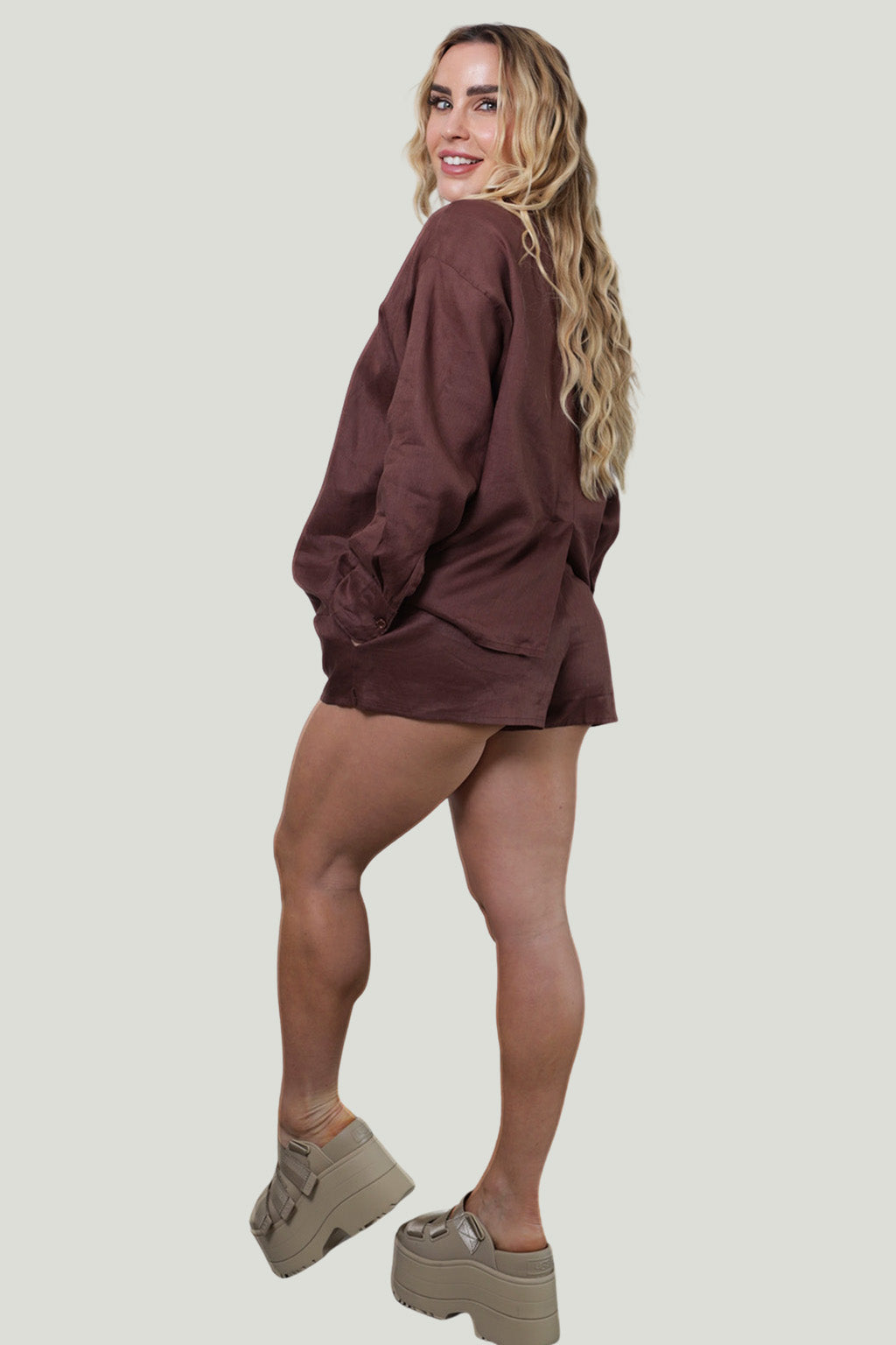 Shorts Breezy Puro Linho Choco